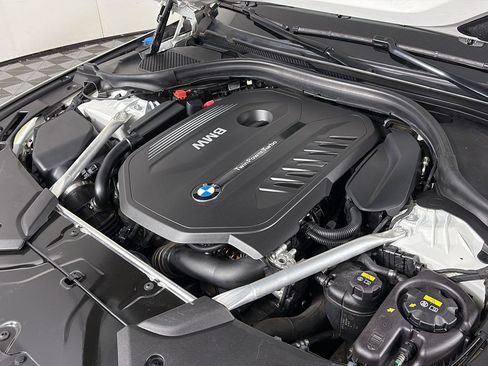 Used 2019 BMW 540i xDrive w/ M Sport Package image 11