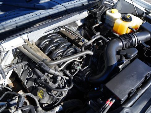 Used 2014 Ford F150 FX4 w/ Equipment Group 402A Luxury image 13