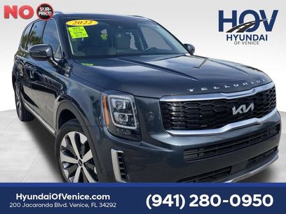 Used 2022 Kia Telluride EX w/ EX Premium Package