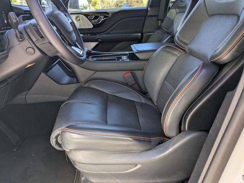 New 2025 Lincoln Aviator Black Label image 8