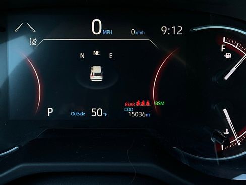 Used 2025 Toyota RAV4 XLE image 39