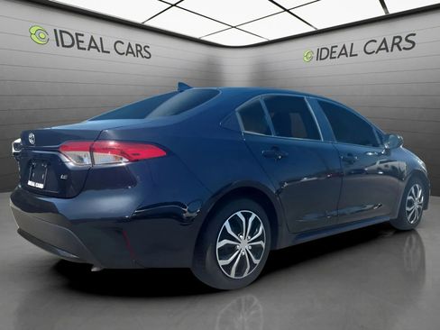Used 2021 Toyota Corolla LE FWD image 5