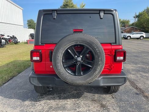 Used 2020 Jeep Wrangler Unlimited Sport image 11