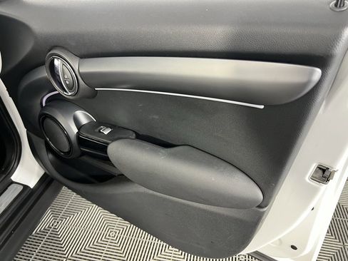 Used 2024 MINI Cooper S image 33