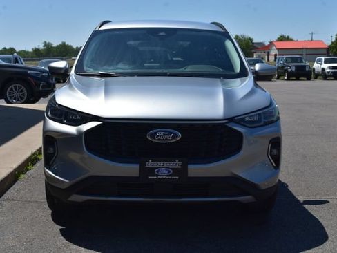 Used 2023 Ford Escape Platinum AWD/4WD image 16