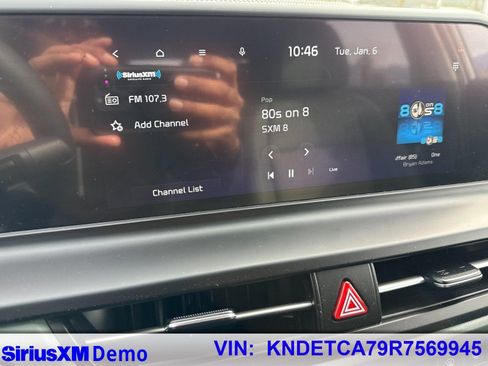 Certified 2024 Kia Seltos SX w/ SX Sunroof Package image 28