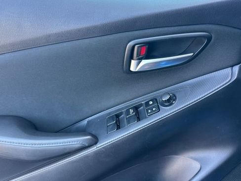 Used 2018 Toyota Yaris iA FWD image 12