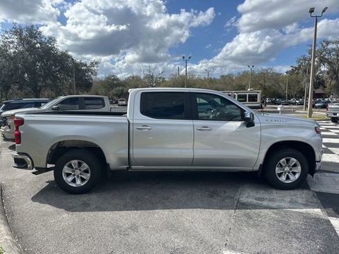 Used 2020 Chevrolet Silverado 1500 LT w/ Convenience Package image 6