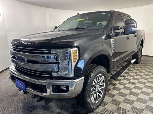 Certified 2019 Ford F350 Lariat w/ Lariat Ultimate Package image 3