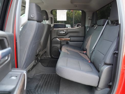 Used 2019 Chevrolet Silverado 1500 Custom Trail Boss AWD/4WD image 5