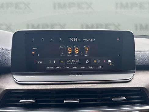 Used 2022 Kia Telluride SX w/ SX Prestige Package AWD/4WD image 9