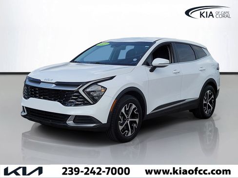 Certified 2023 Kia Sportage EX FWD image 3