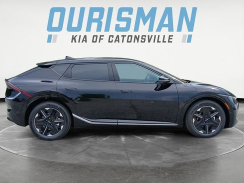 New 2025 Kia EV6 Wind image 7