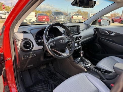 Used 2019 Hyundai Kona Limited image 15
