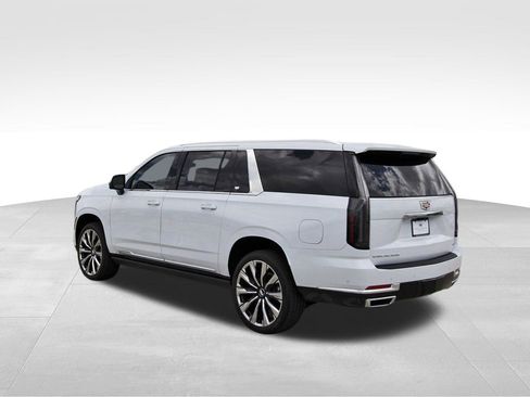 New 2026 Cadillac Escalade ESV Luxury w/ Touring Package AWD/4WD image 3