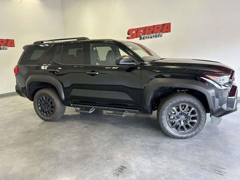 Used 2026 Toyota 4Runner SR5 AWD/4WD image 2