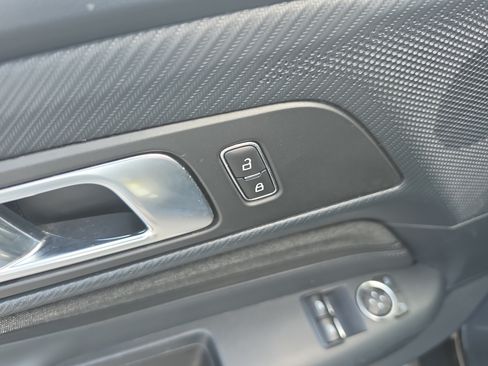 Used 2024 Ford Mustang GT RWD image 18