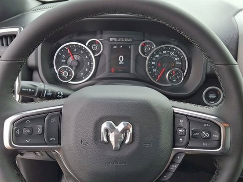 New 2026 RAM 1500 4x4 Crew Cab image 14