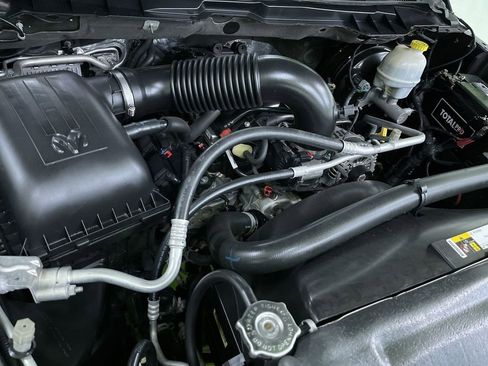 Used 2014 RAM 1500 Sport image 28