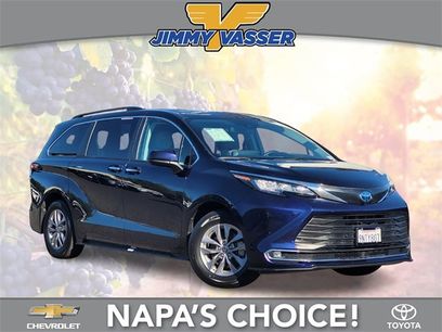Certified 2023 Toyota Sienna XLE