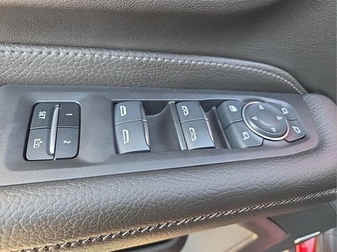 Certified 2024 GMC Yukon Denali AWD/4WD image 16