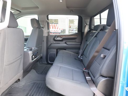 Used 2023 GMC Sierra 1500 Elevation w/ Preferred Package AWD/4WD image 27