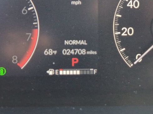 Used 2025 Honda HR-V Sport image 18