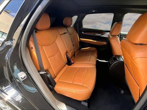 Certified 2023 Cadillac XT5 Premium Luxury AWD/4WD image 25