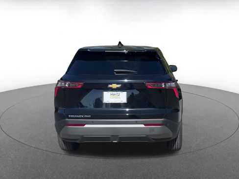 Used 2025 Chevrolet Equinox LT image 12