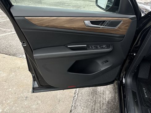 New 2026 Volkswagen Atlas SE image 22