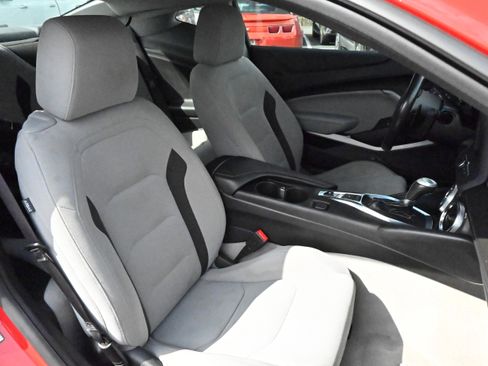 Used 2023 Chevrolet Camaro LT image 16