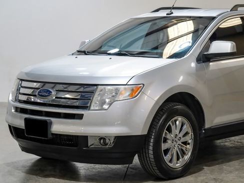 Used 2010 Ford Edge SEL image 6