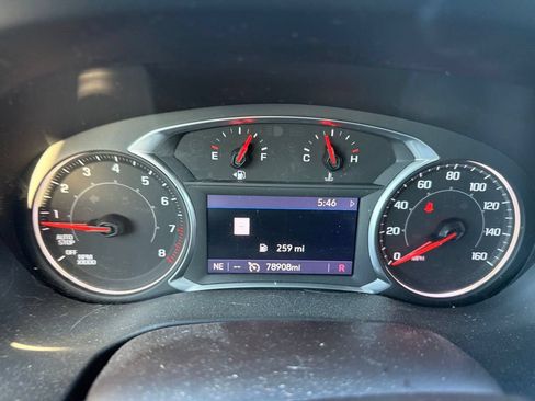 Used 2020 GMC Acadia SLT FWD image 19