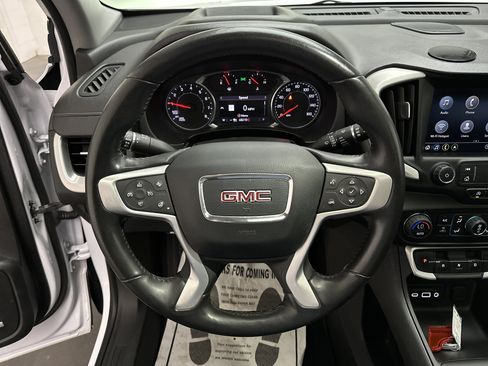 Used 2022 GMC Terrain SLT w/ Infotainment Package II AWD/4WD image 26