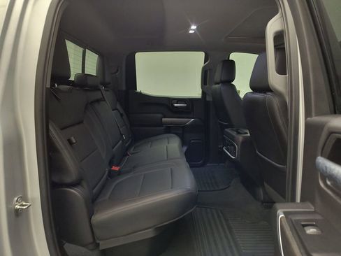 Used 2019 Chevrolet Silverado 1500 LTZ w/ LTZ Premium Package image 31