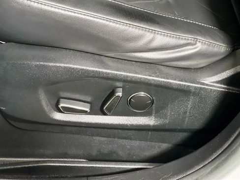 Used 2016 Ford Edge Titanium w/ Technology Package image 15