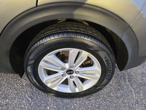 Used 2018 Kia Sportage LX image 35