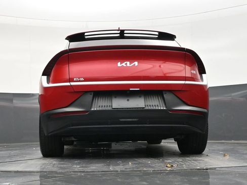 Used 2024 Kia EV6 Light image 24