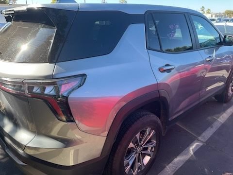 Used 2025 Chevrolet Equinox LT FWD image 10