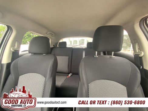 Used 2017 Nissan Juke S image 19