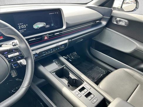 Certified 2024 Hyundai Ioniq 6 Limited image 15