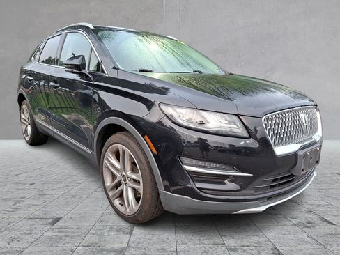 Used 2019 Lincoln MKC Reserve w/ MKC Climate Package AWD/4WD image 1