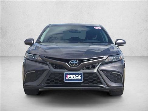 Used 2023 Toyota Camry SE w/ Convenience Package FWD image 2