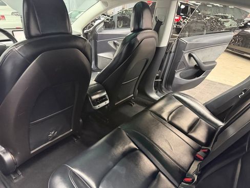 Used 2019 Tesla Model 3 Standard Range Plus RWD image 38