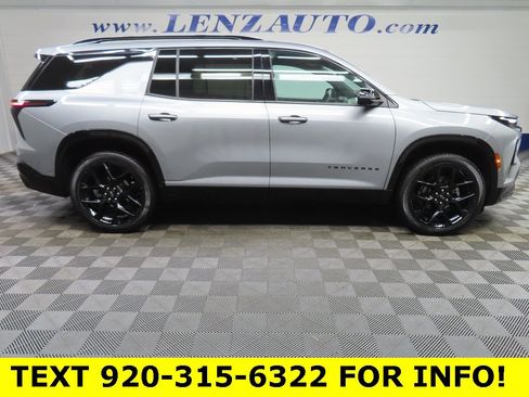 Used 2024 Chevrolet Traverse RS w/ LPO, Floor Liner Package image 2