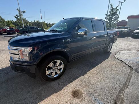 Used 2018 Ford F150 Platinum w/ Equipment Group 701A Luxury AWD/4WD image 3