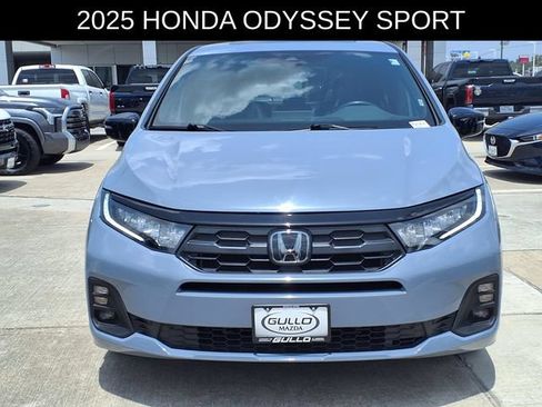 Used 2025 Honda Odyssey Sport-L image 4