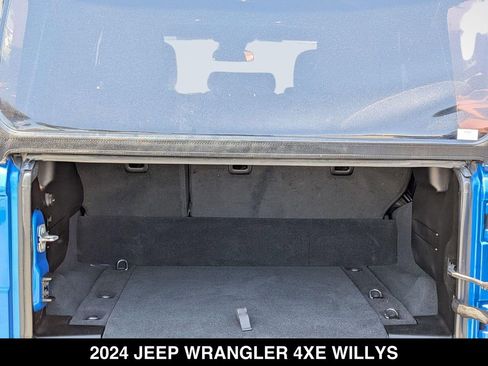 Used 2024 Jeep Wrangler Unlimited AWD/4WD image 24