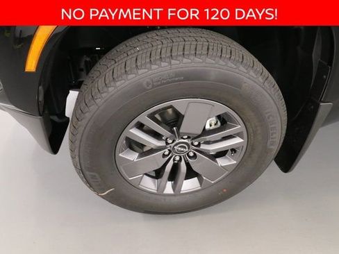 New 2025 Nissan Frontier SV w/ SV Convenience Package image 5