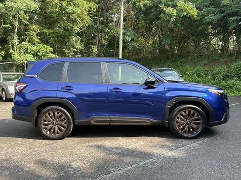 Certified 2025 Subaru Forester Sport AWD/4WD image 3